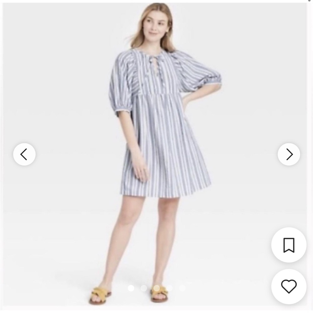 Universal Threads Striped V-Neck Dress
